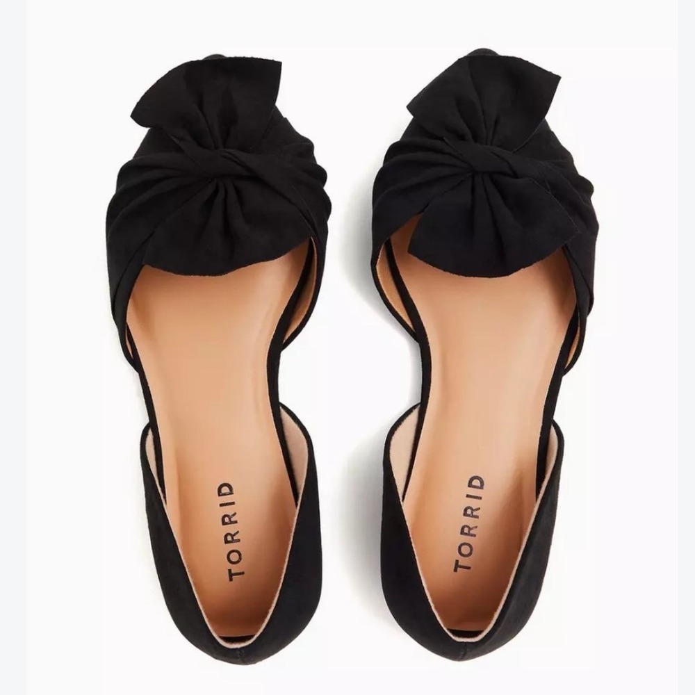Torrid Black Faux Suede Pointed Toe D'Orsay Bow Flats Women's Size 10
